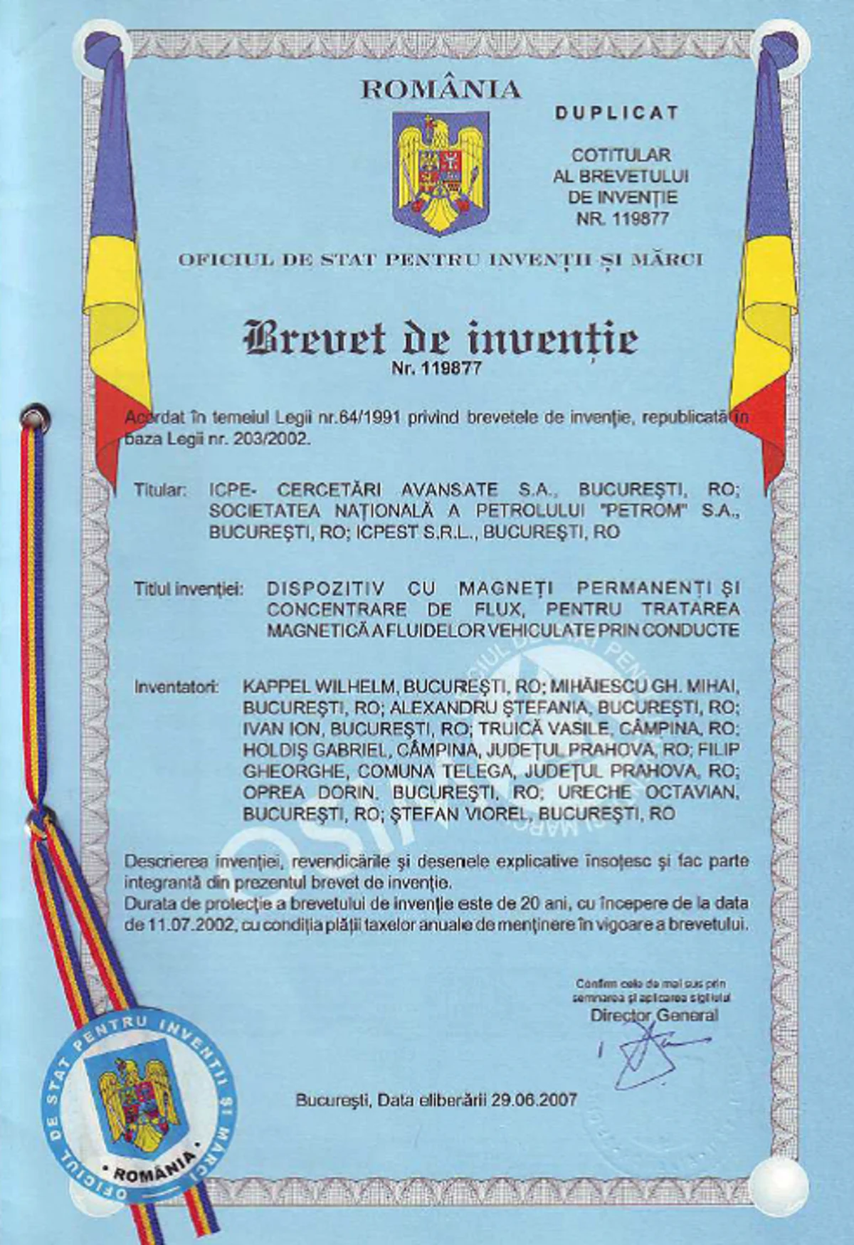 Dispozitiv cu magnet permanent